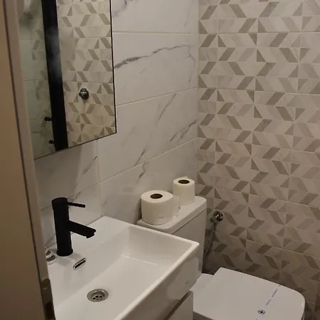 E&m Apartment